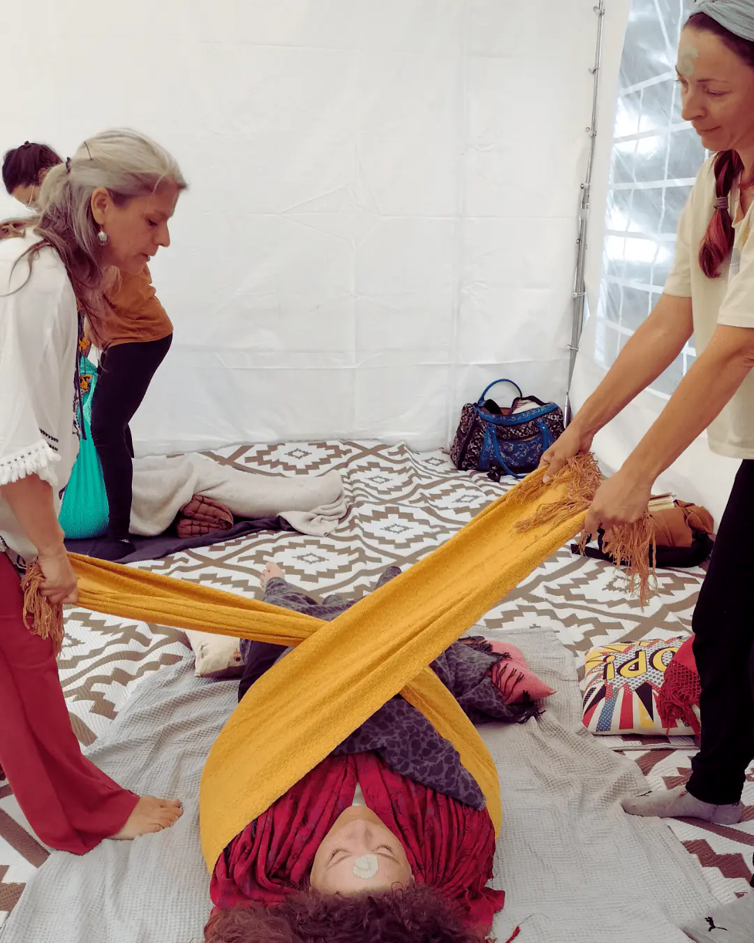 Participantes lors d'un stage de Soin Rebozo Traditionnel à Toulouse